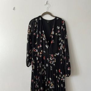 Ann Taylor floral pleated midi dress